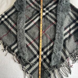 Burberry Plaid Fringe Shawl triangle scarf with soft rabbit fur. 100% Authentc